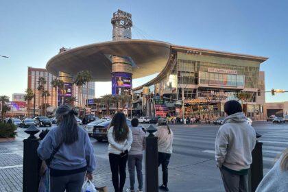 Las Vegas Neighborhood Unites with Metro Police for Annual ‘The Big Walk’ Celebration