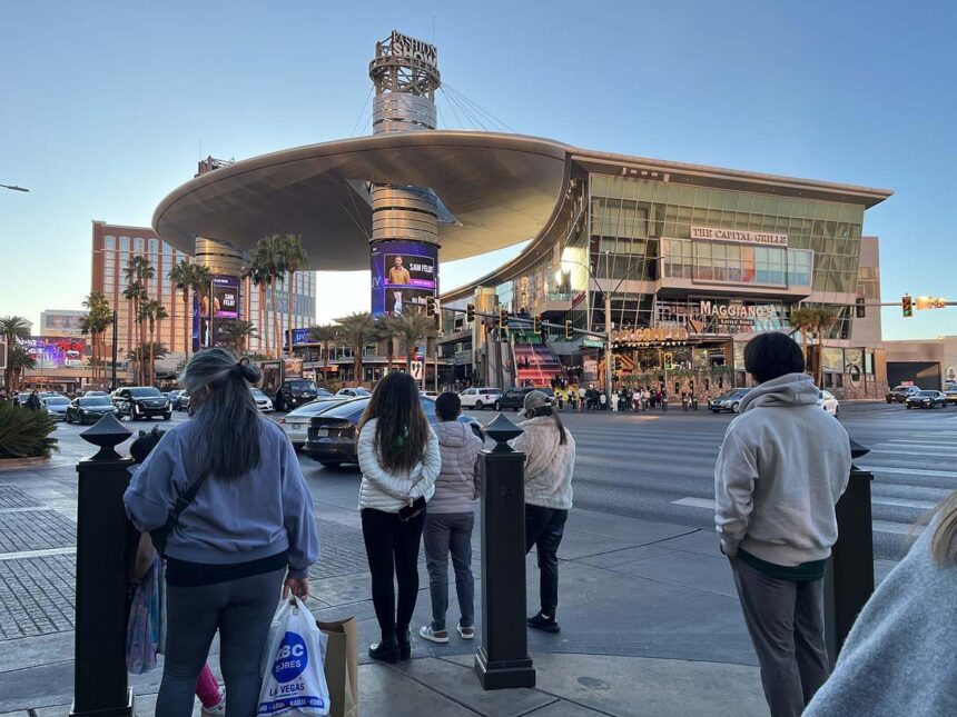 Las Vegas Neighborhood Unites with Metro Police for Annual ‘The Big Walk’ Celebration