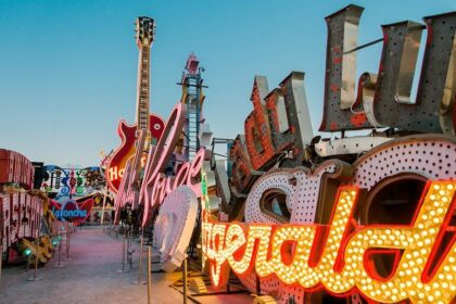 Las Vegas Mayor Aims to Keep Neon Museum Downtown While Considering New Locations