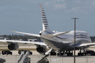 Democrats Slam Trump’s Jet Gift as ‘Gross, Reckless, and Corrupt’