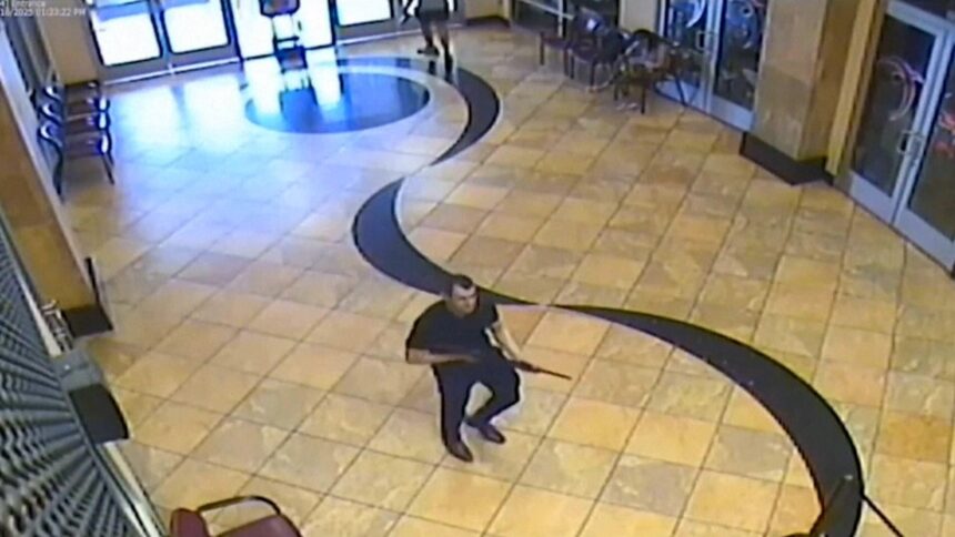 Las Vegas gym gunman warned member to leave before shooting, 911 calls reveal: ‘You should get out of here’