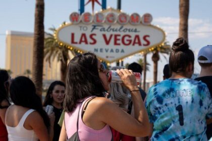 Campaign Delivers Vital Life-Saving Message About Las Vegas Heat