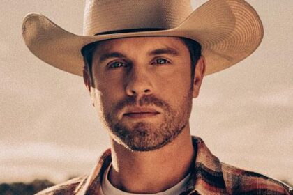Dustin Lynch Lights Up the Stage at Edgewater Casino Resort