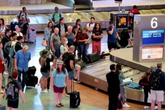 Las Vegas Airport Sees Passenger Traffic Rise in April, Yet Remains Below 2024 Numbers