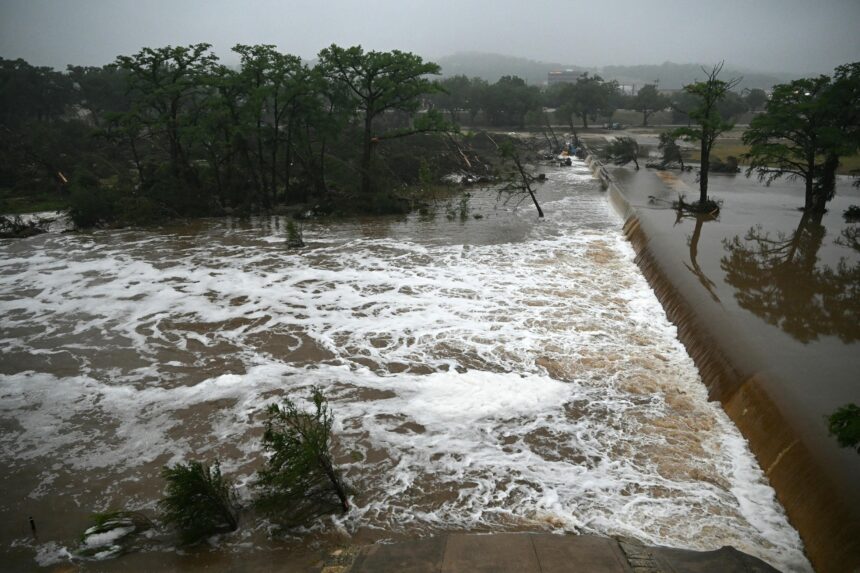 Deadly Texas Floods Spark Blame Game Over Ignored Warnings
