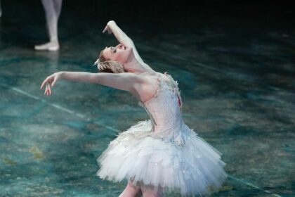 How Does a Ballerina Spend Her Final Day? Gillian Murphy Takes a Graceful Leap Off a Cliff