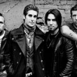 Jane’s Addiction Bandmates Clash in Dramatic Onstage Fight, Sparking Lawsuit and Tour Fallout