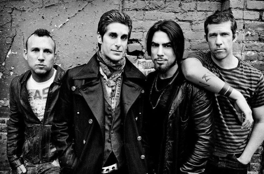 Jane’s Addiction Bandmates Clash in Dramatic Onstage Fight, Sparking Lawsuit and Tour Fallout