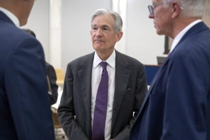 Trump World duped by fake Jerome Powell resignation letter