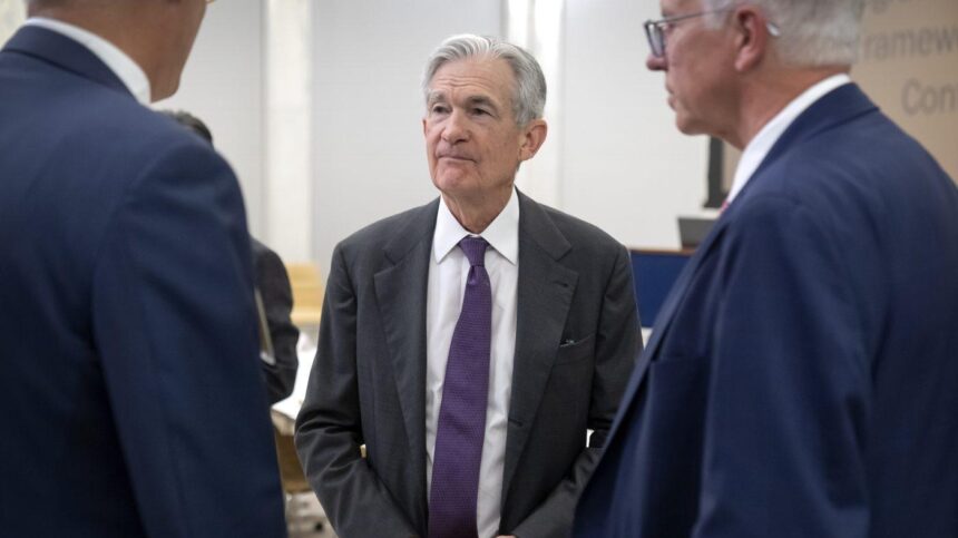 Trump World duped by fake Jerome Powell resignation letter