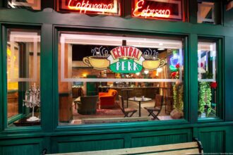 Step into the World of ‘Friends’ with the New Interactive Experience at MGM Grand Las Vegas