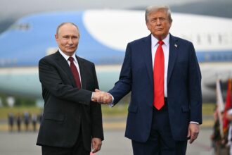 Behind the scenes of Trump’s historic summit with Putin