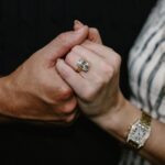 Taylor Swift Dazzles with Stunning Vintage-Inspired Engagement Ring
