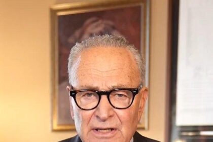 Schumer calls on FCC’s Carr to resign over Jimmy Kimmel suspension 