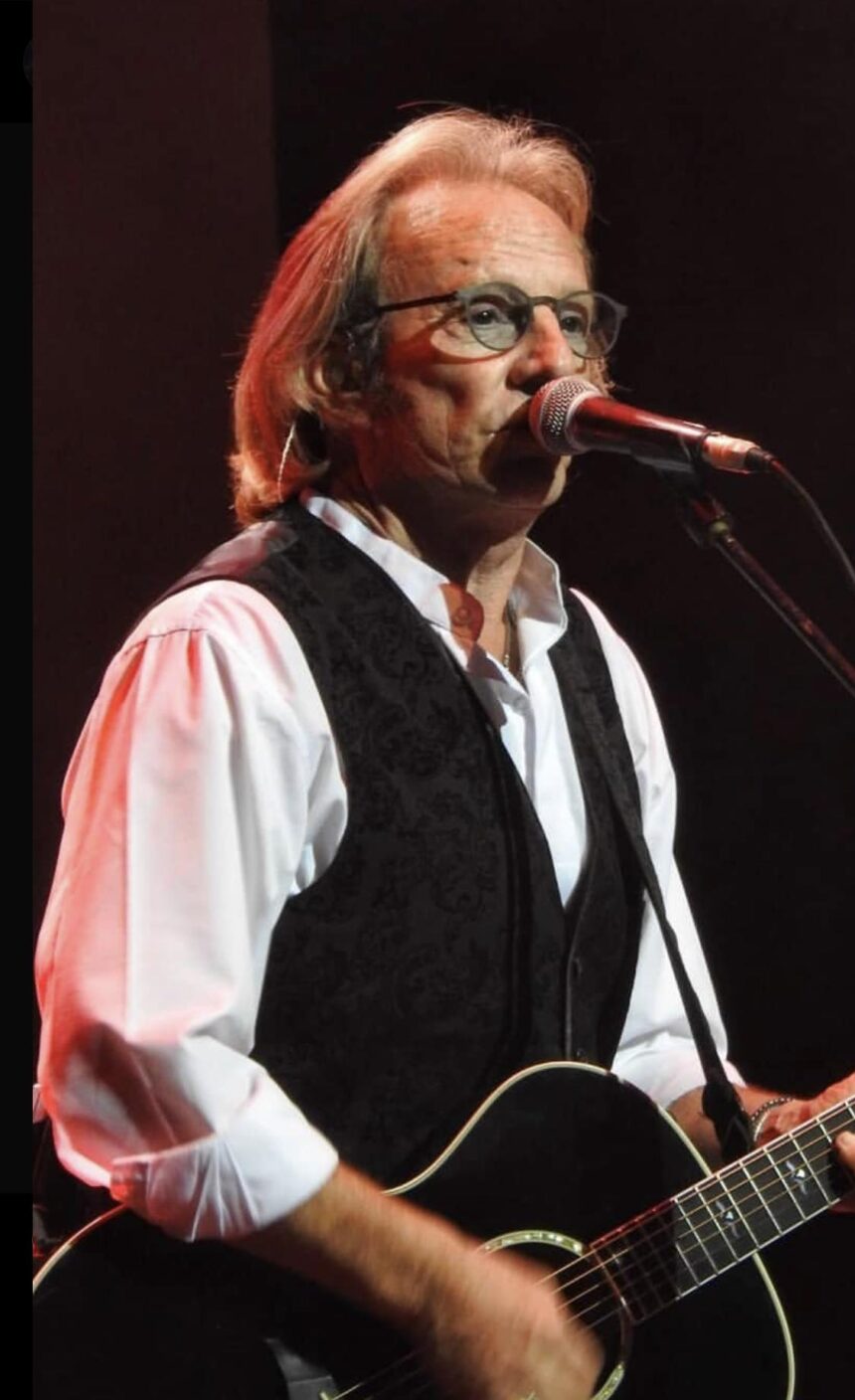 America’s Dewey Bunnell talks legacy and stories behind the hits