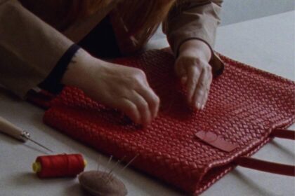 Louise Trotter’s Bottega Veneta premiere delves into the house’s craftsmanship with looks that swirl