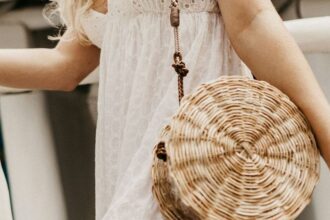 5 Iconic Festival Street-Style Looks and How to Recreate Them