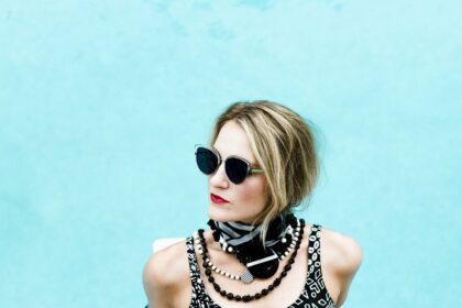 5 Wardrobe Essentials Stylists Say Create a Timeless Festival Style