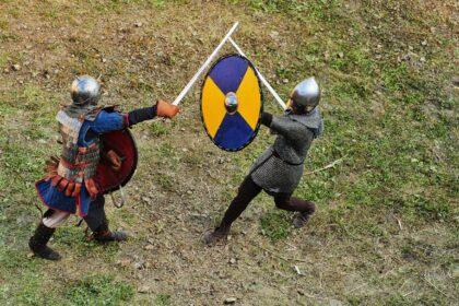 The 10 Most Shocking Betrayals in History - Friendships That Ended in Disaster