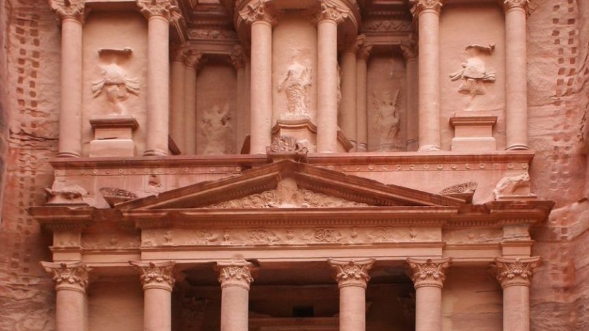 Lost Cities of the World: What Happened to These Once-Great Civilizations?