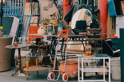 Decluttering for Retirement: What to Keep, What to Toss, and What to Donate