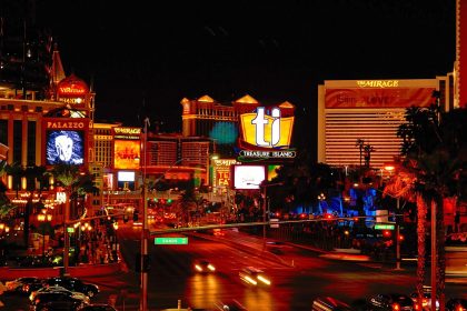 Lamar Odom Returns To Vegas Nightlife Just ONE Week After DUI Arrest