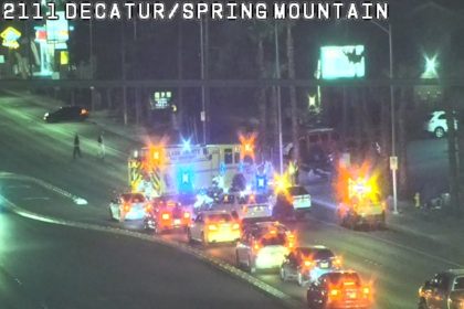 Las Vegas police responds to crash on Decatur, Spring Mountain