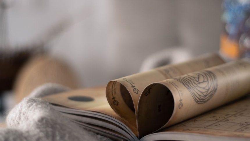 The Most Beautiful Book Covers - And the Stories They Hide From Vinyl to Streaming - How the Way We Listen to Music Has Transformed