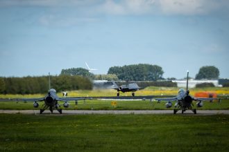 Air marshals, mistaken as ICE agents, chased out of LA County restaurant