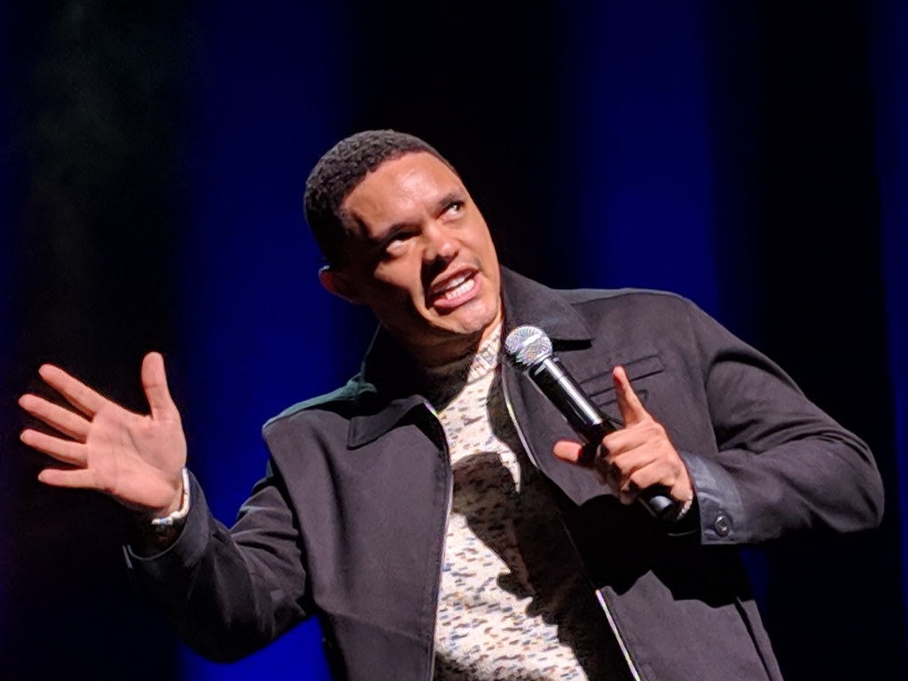 Trevor Noah Takes Dig At Nicki Minaj & Donald Trump During Grammy Awards