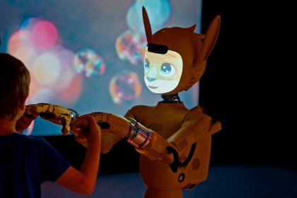 The Hidden Labor Behind AI: The Humans Training the Machines