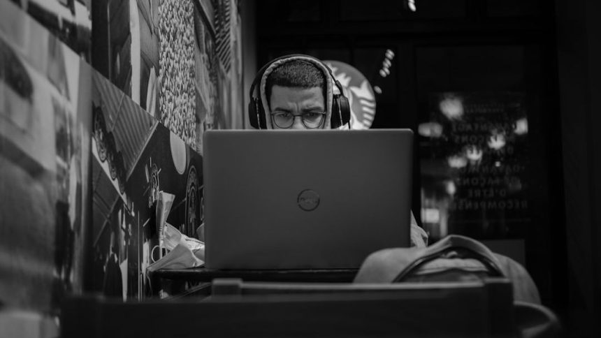 How Noise-Canceling Headphones Changed the Way We Experience Sound