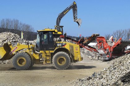 Shuttered Las Vegas casino is being demolished