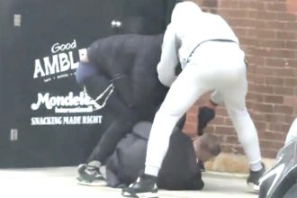 Violent armed robbery caught on video outside Mondelēz headquarters in West Loop
