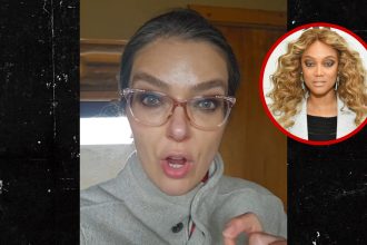 Adrianne Curry-Rhode Comes to Tyra Banks' Defense Amid New 'ANTM' Backlash