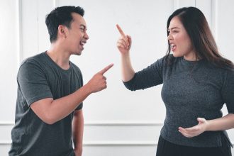 7 Essential Tips to Help You Handle Conflict Effectively