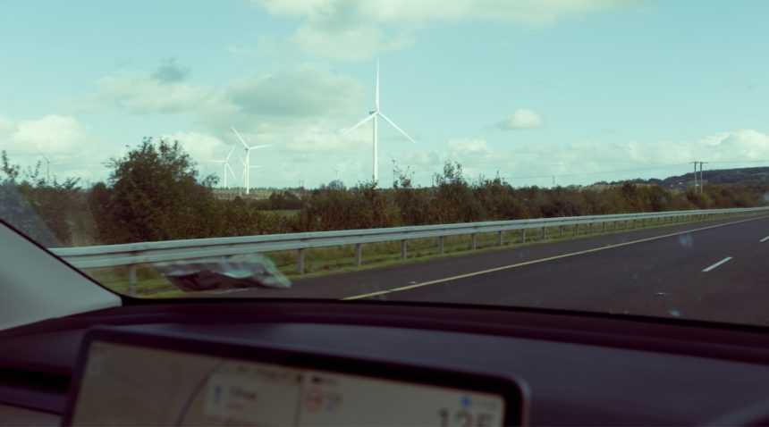 Tesla dodges 30-day suspension in California after removing ‘Autopilot’