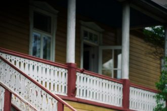 ‘I feel 18’: Henderson woman, 82, scales The Strat for charity