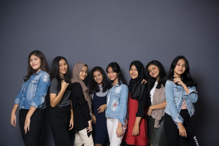 Lash by lash, Las Vegas students’ careers take shape in beauty industry