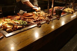 The Hidden $5 Steak: Where to Find the Last 'Old School' Vegas Meal Deals in 2026