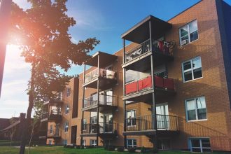 Las Vegas developer opens apartment complex for tenants at risk of homelessness