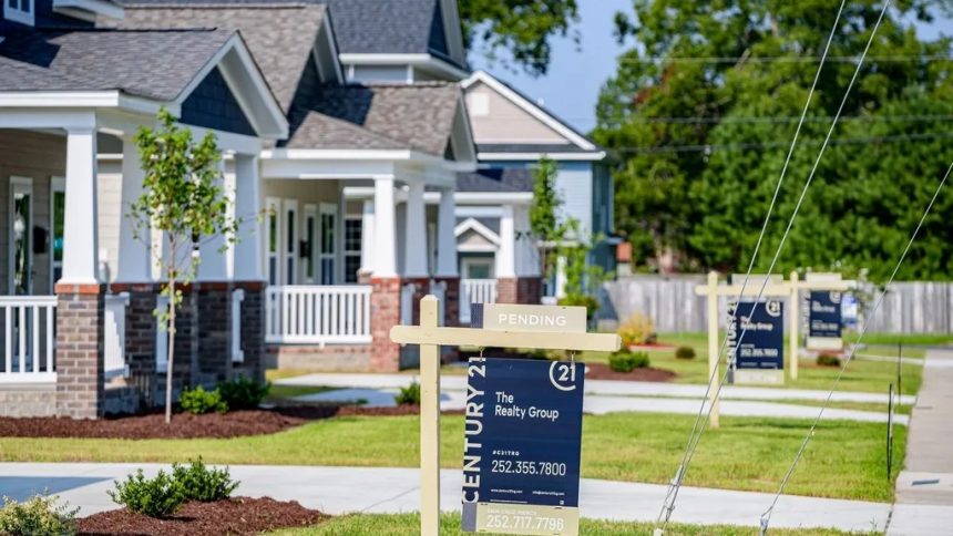 My Experience Living in a Vegas Manufactured Home: The Pros and The Hidden Costs