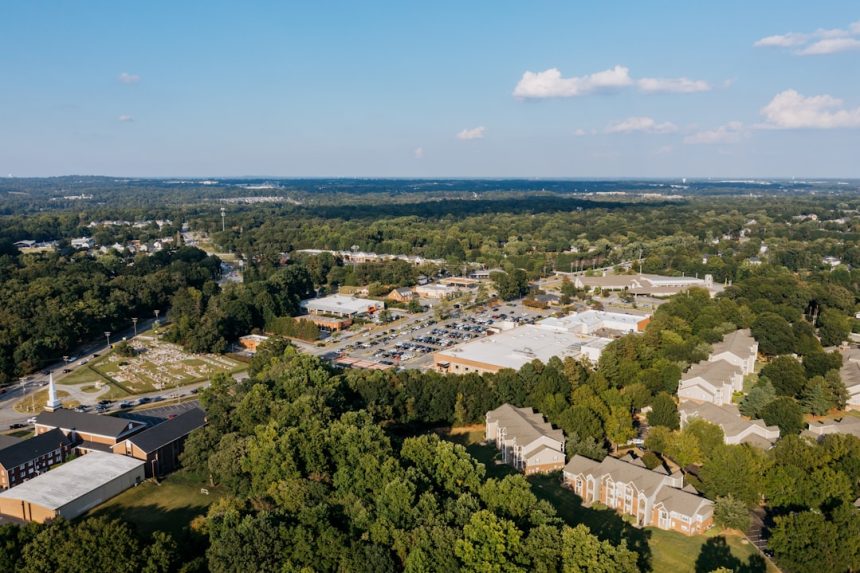 Big project with retail, apartments to take shape in Henderson