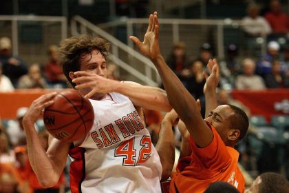 UNLV star basketball players could be in high demand in NIL era