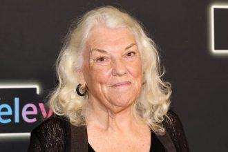 Tyne Daly Sets Stage Return in West Coast Production of 'Brigadoon' Musical