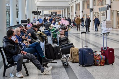 Trump administration under fire as thousands of Americans are stranded in war zone
