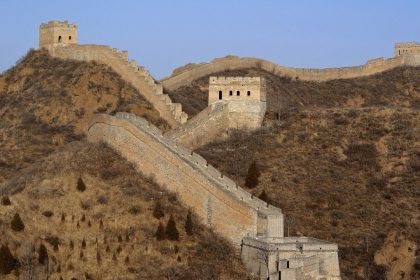 10 Historical "Facts" Everyone Believes That Are Totally False