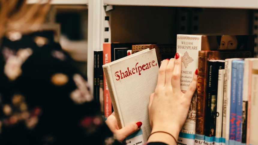 The 6 Real Reasons Shakespeare's Identity Is Still Debated