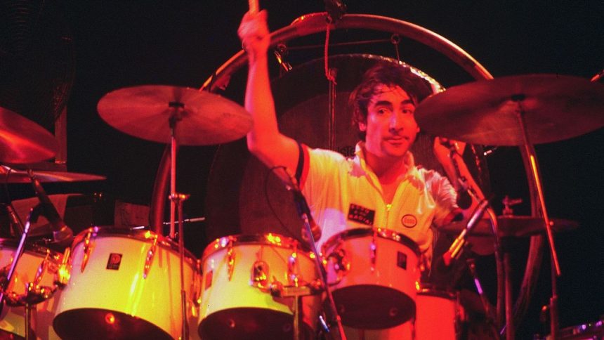 12 Greatest Drum Solos in Rock History - Air Drum Along!