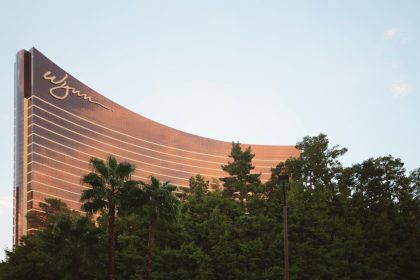 Wynn’s UAE resort could be affected by war in Iran, analyst says